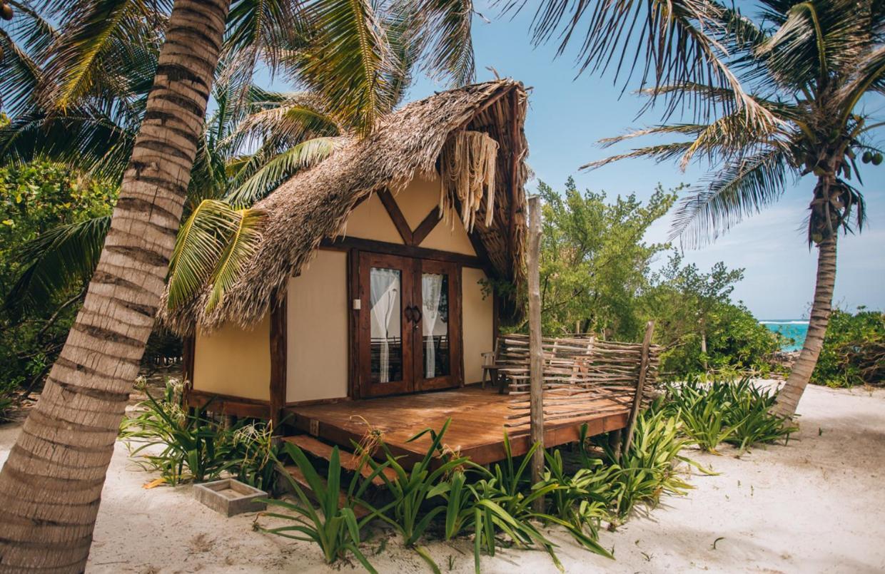 Ikal Tulum Hotel Exterior photo A bungalow at Xel-Há
